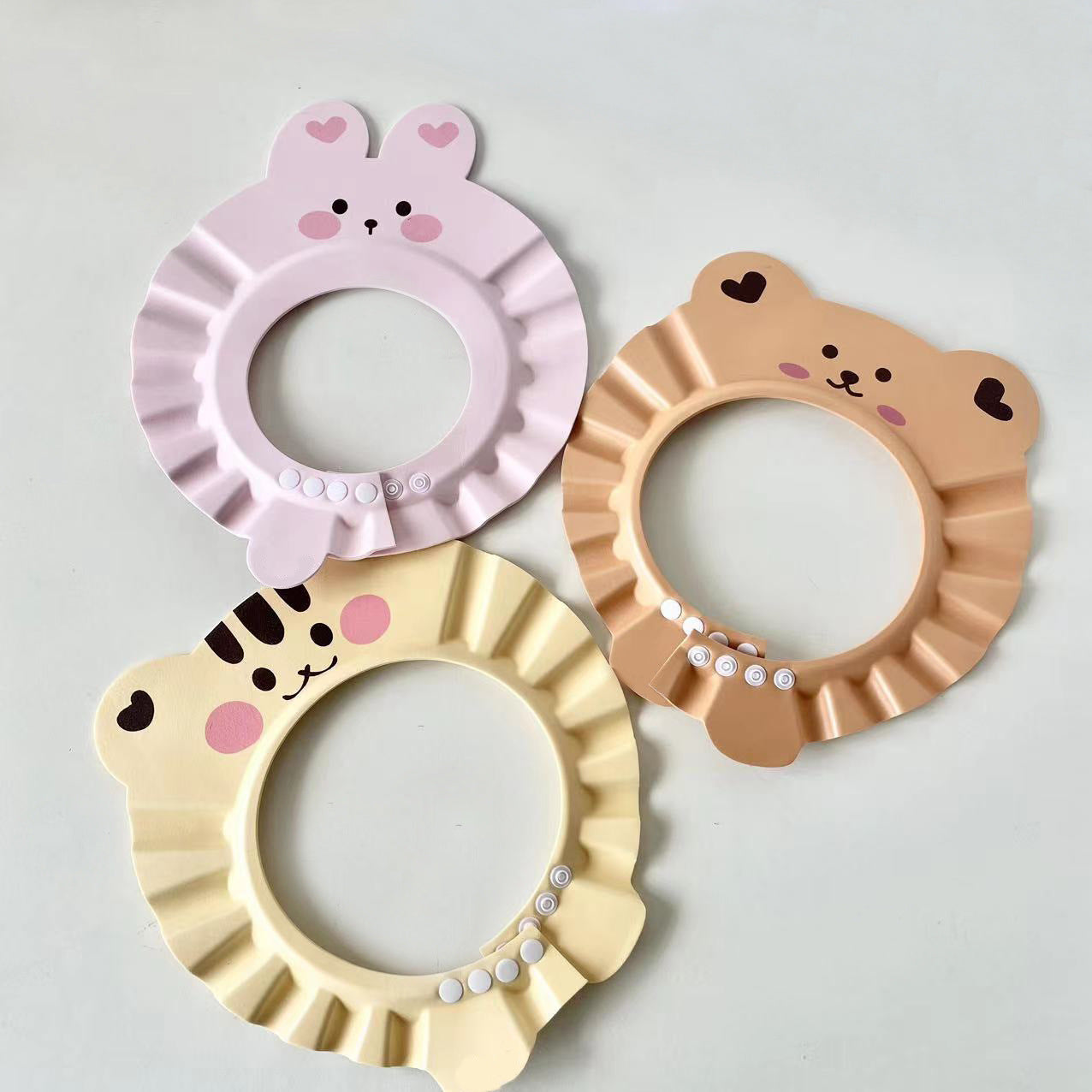Baby Shower Cap 🐻💦 - BabyPlay | Where Joyful Moments Begin!