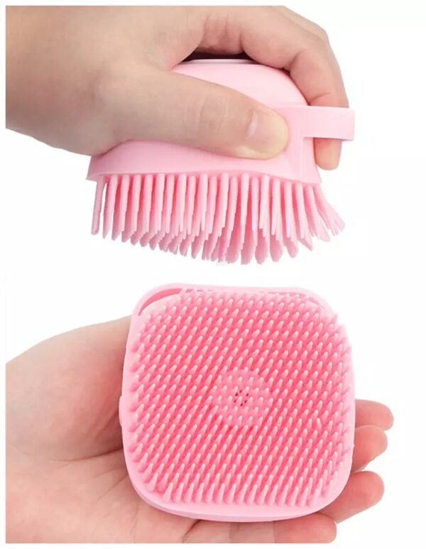 Soft Silicone Baby Bath Brush (Dirt Remover & Scrub) - Babyplay, Where Joyful Moments Begin! Baby Play Babyplay, Where Joyful Moments Begin!