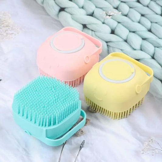 Soft Silicone Baby Bath Brush (Dirt Remover & Scrub) - Babyplay, Where Joyful Moments Begin! Baby Play Babyplay, Where Joyful Moments Begin!